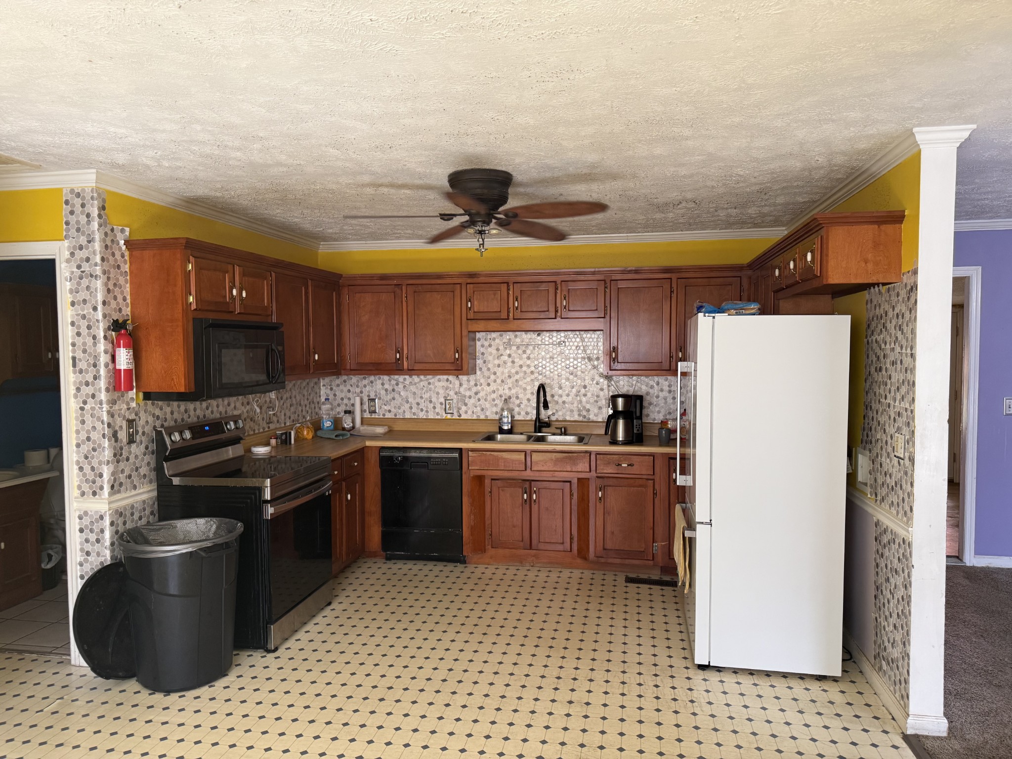 116 Mercury Dr