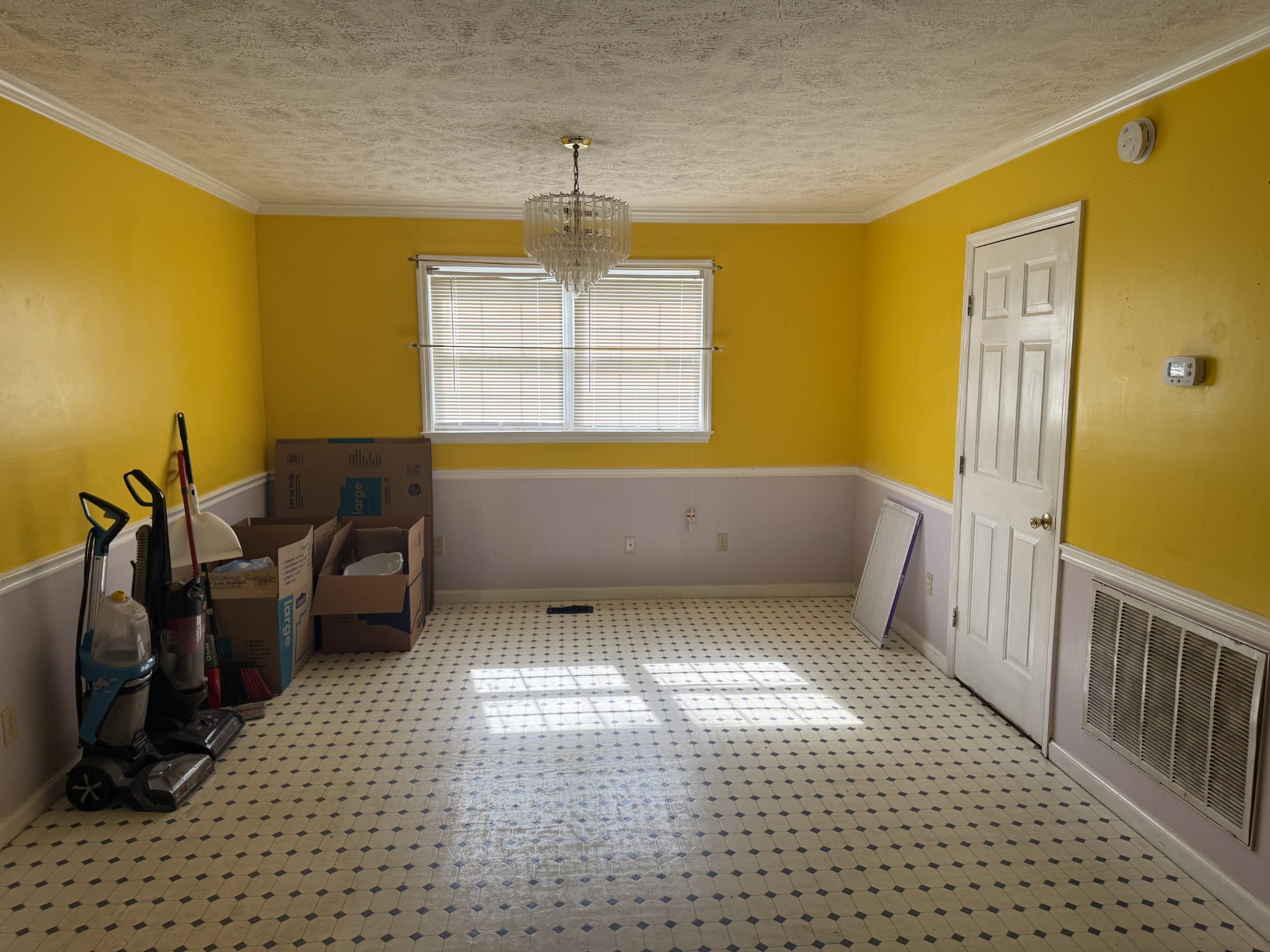 116 Mercury Dr