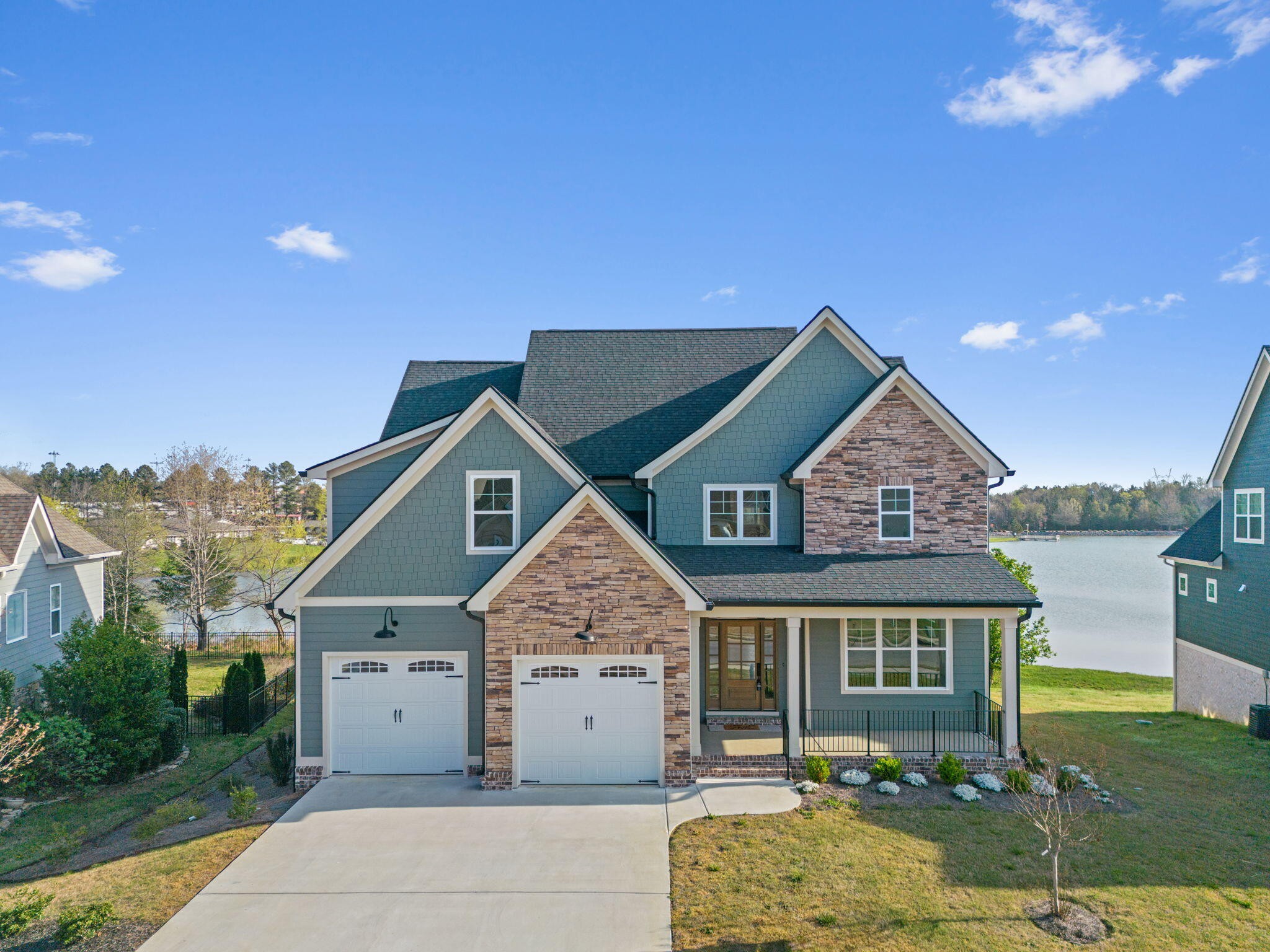 490 Lakeshore Cove Drive 10