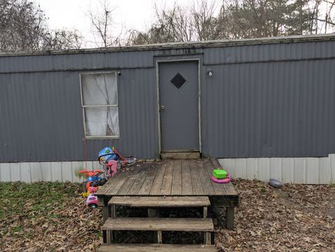 190 Pine St Mc Kenzie TN 38201