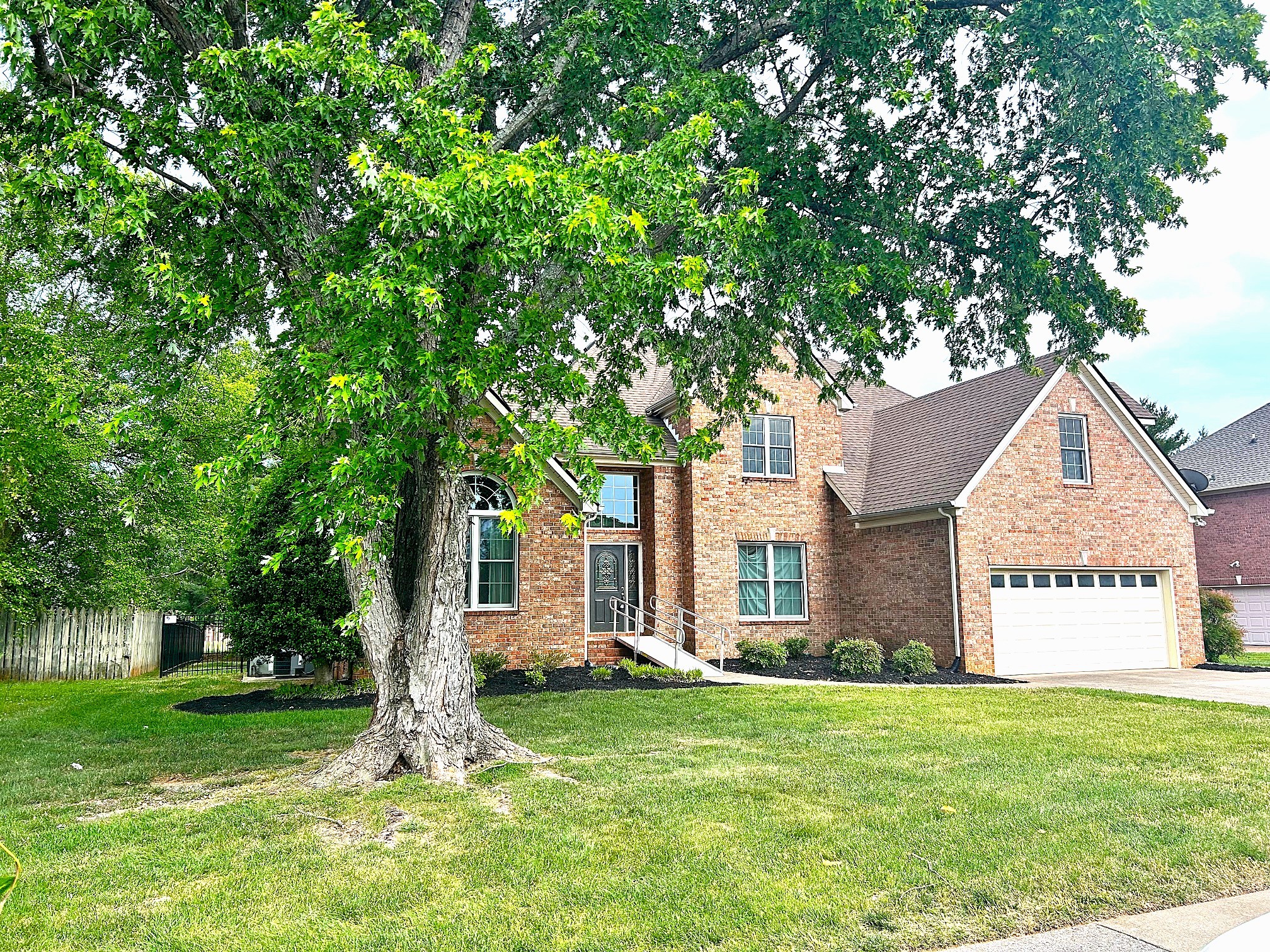 1823 Azure Way