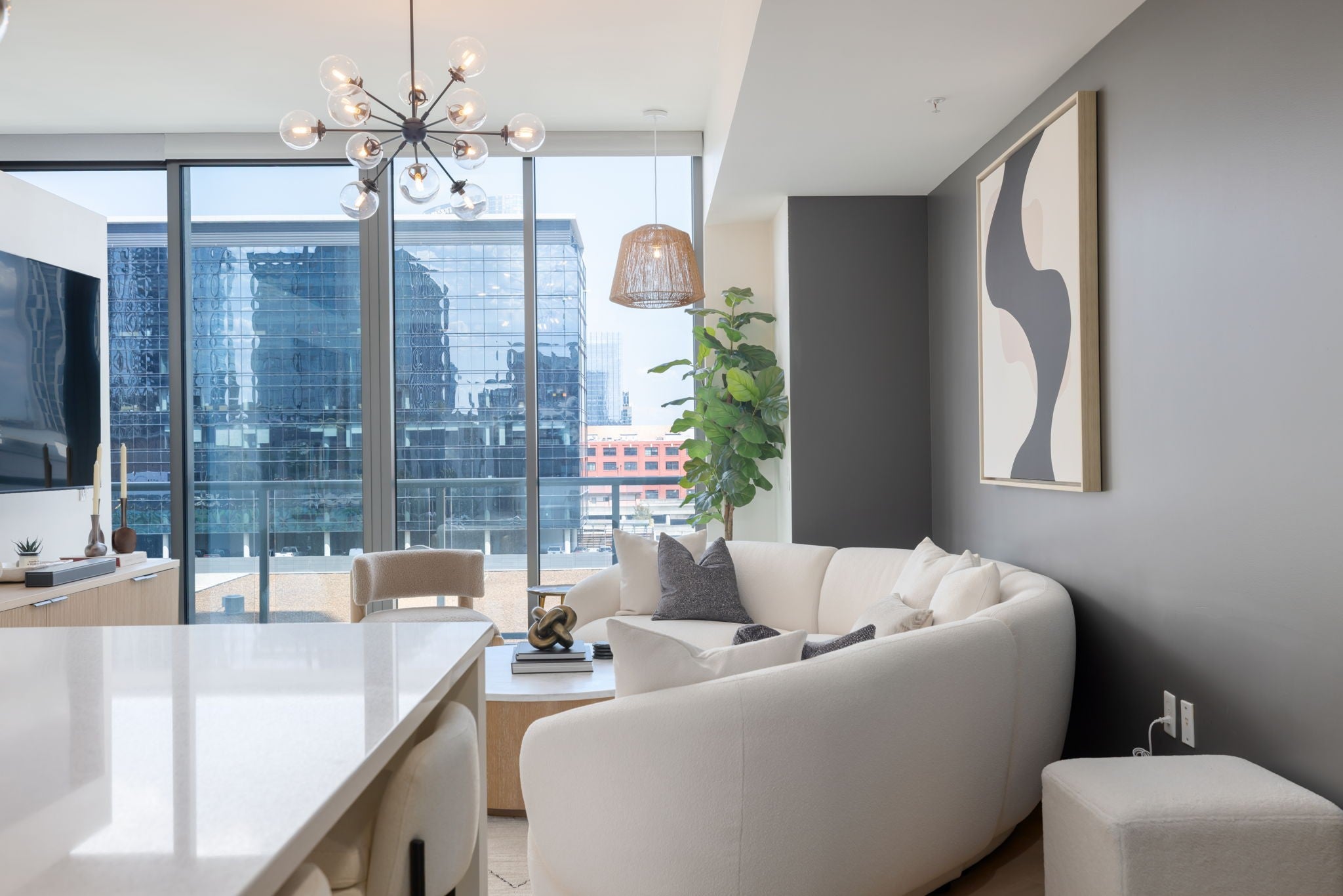 1-bed listing at 1212 Laurel St 401, Nashville
