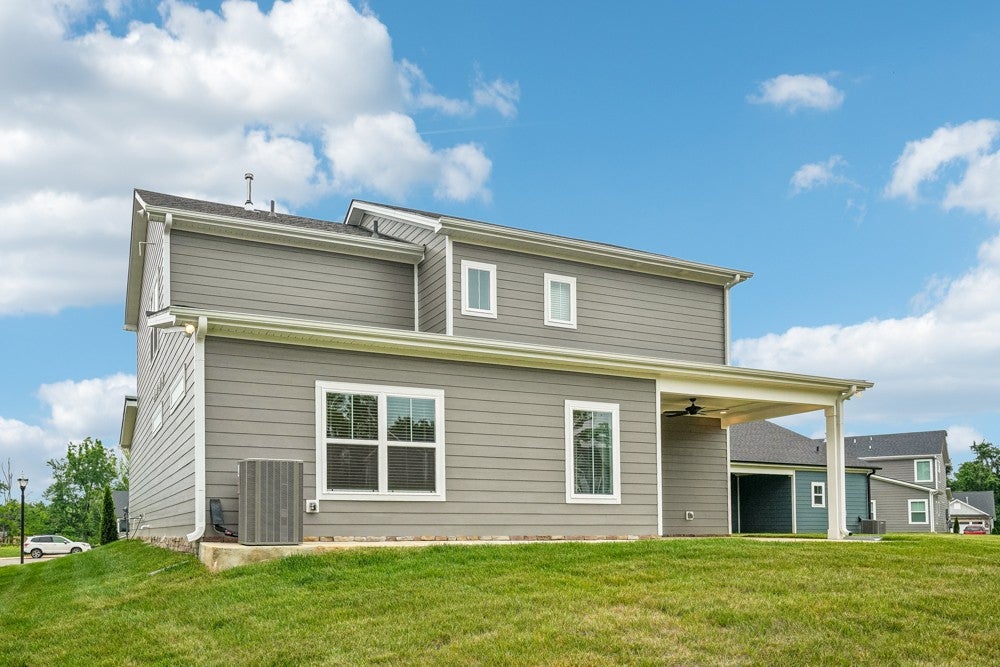608 Silver Trace