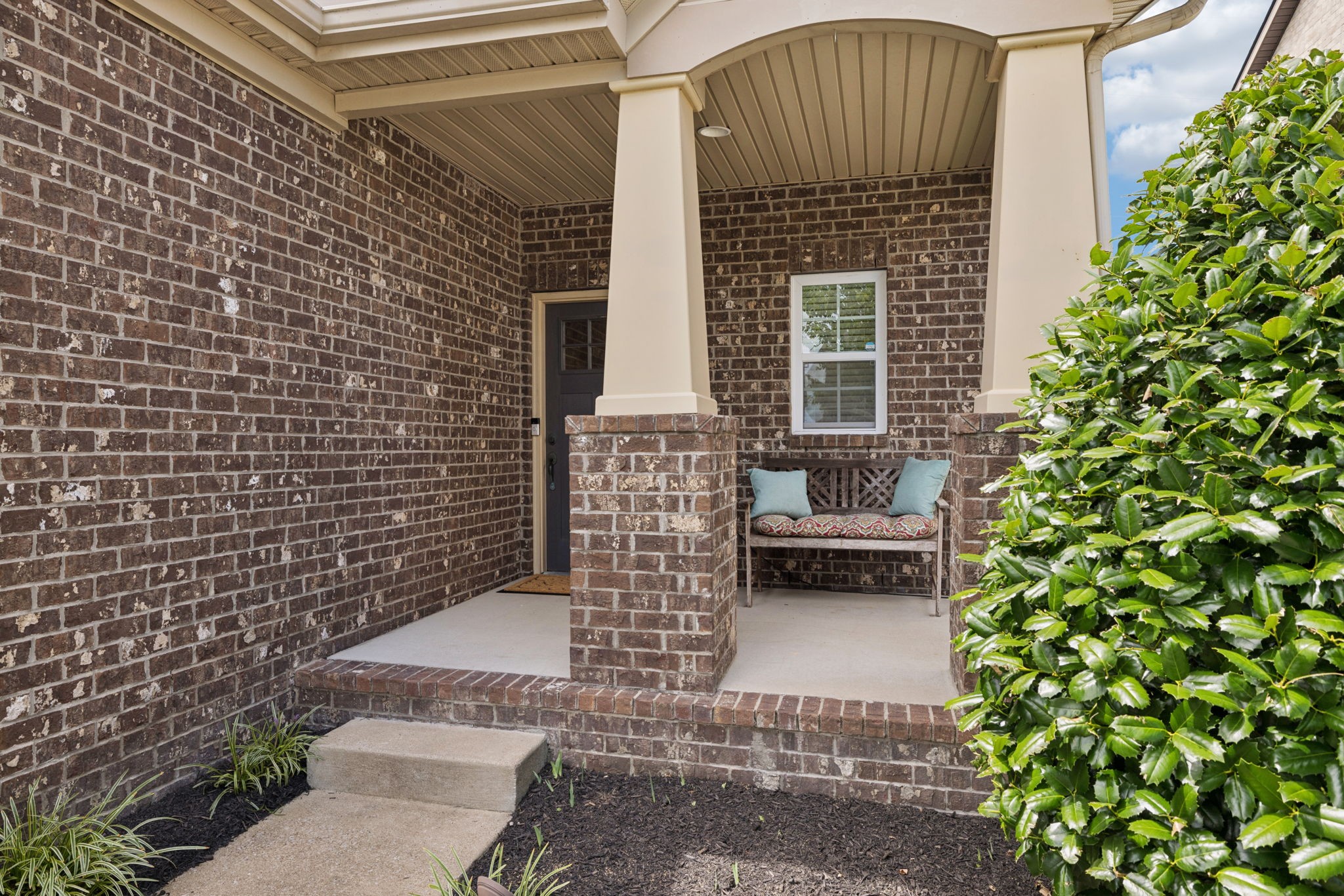 2339 Redwood Trl