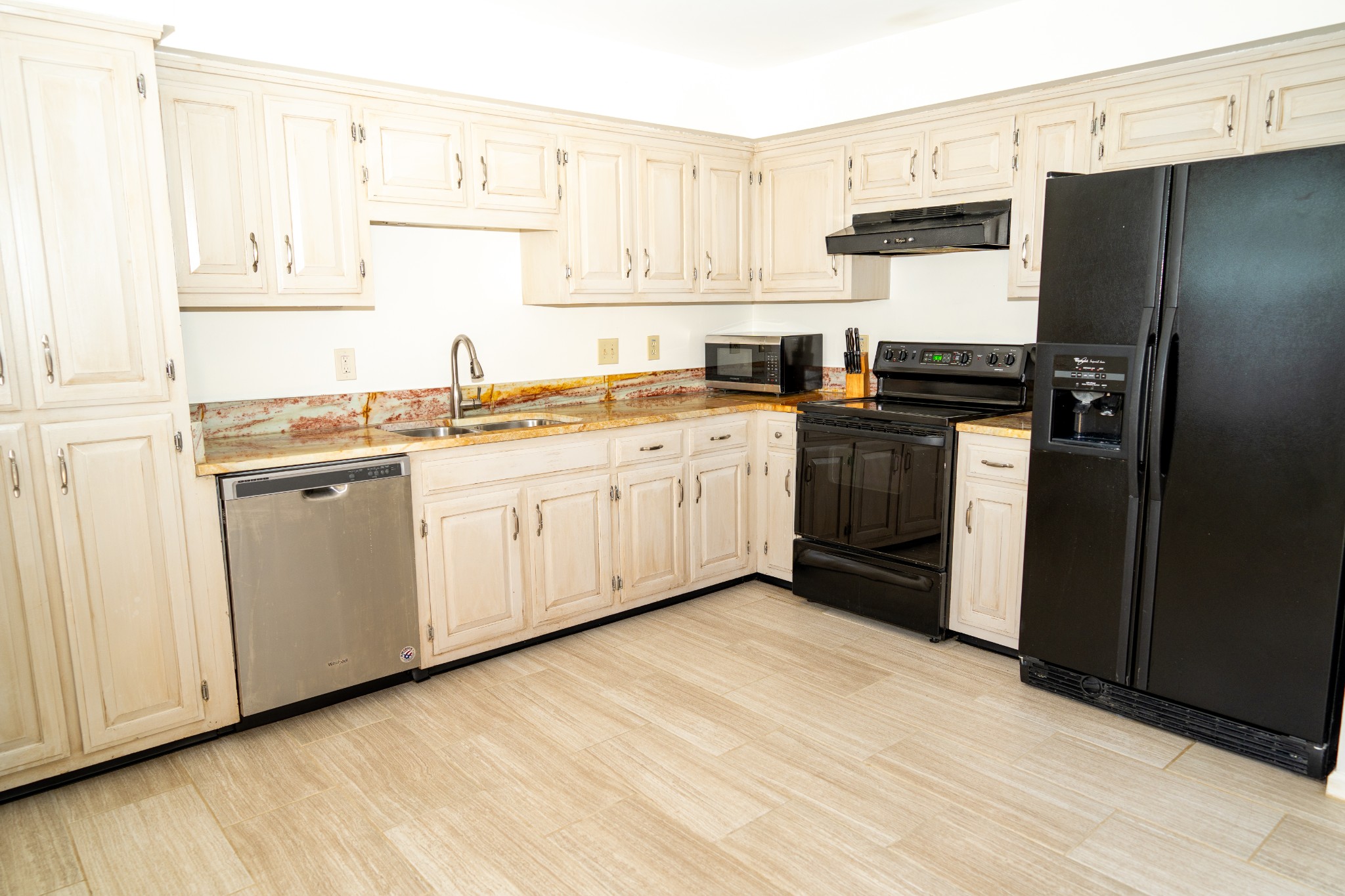 1006 Brentwood Pt