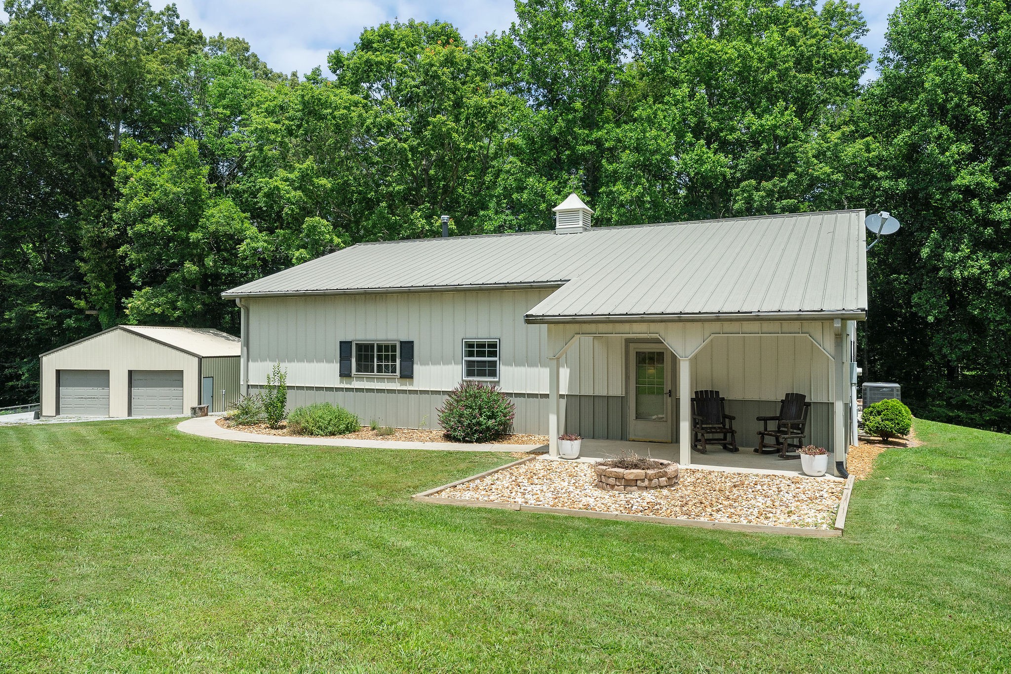 9656 Francis Ferry Rd