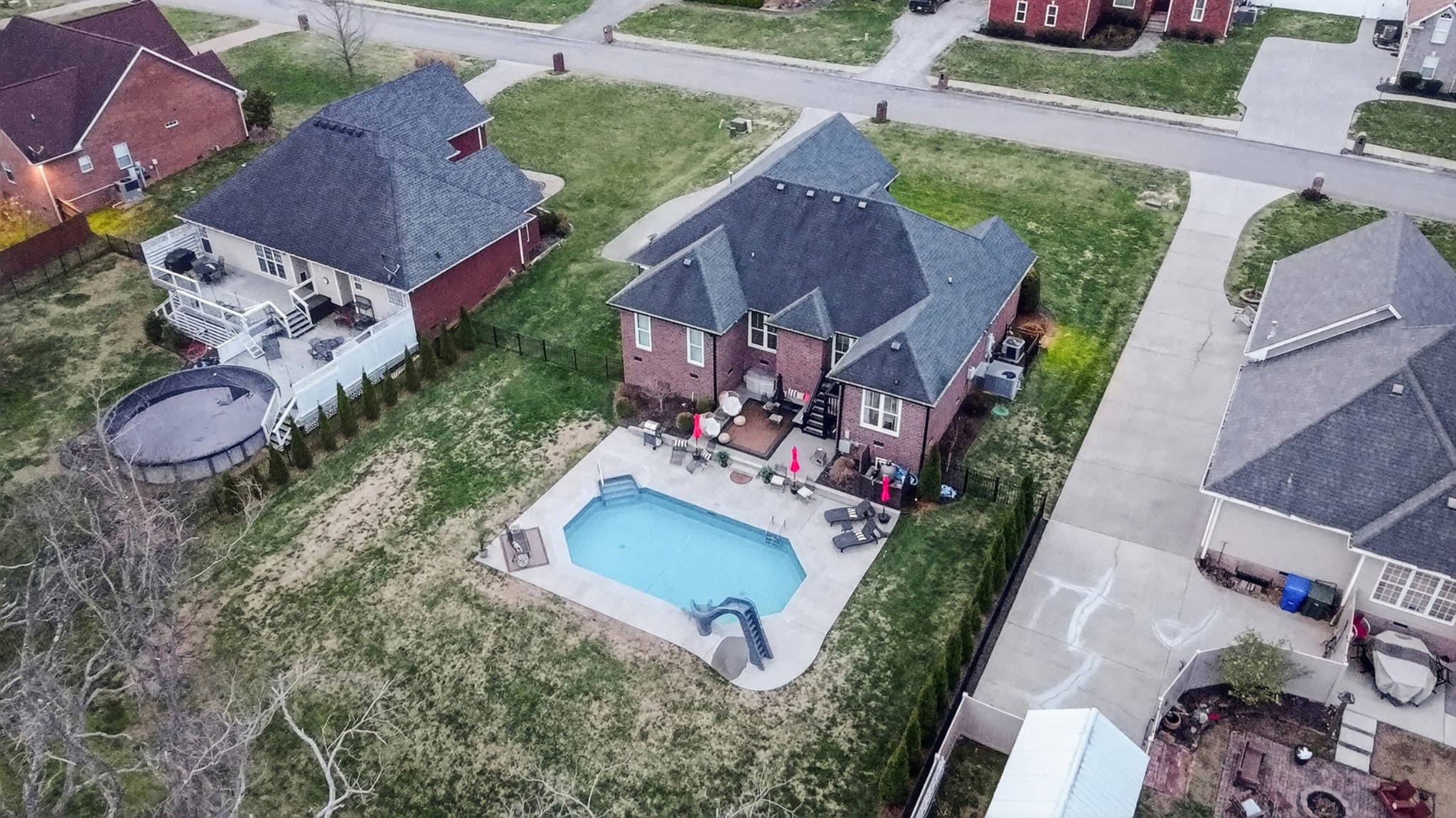 119 Thoroughbred Way