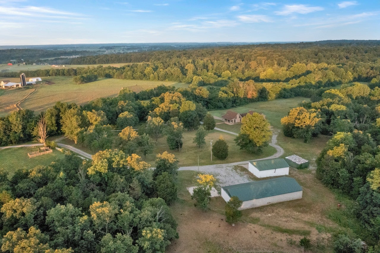 5005 Gracey Sinking Fork Rd