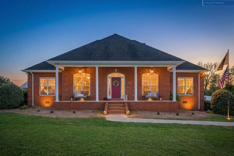 195 Stonegate Dr Smithville TN 37166