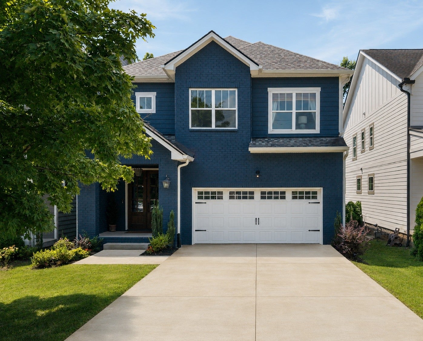 3-bed condo at 2102 Sheridan Rd A, Nashville, sold September 16, 2026
