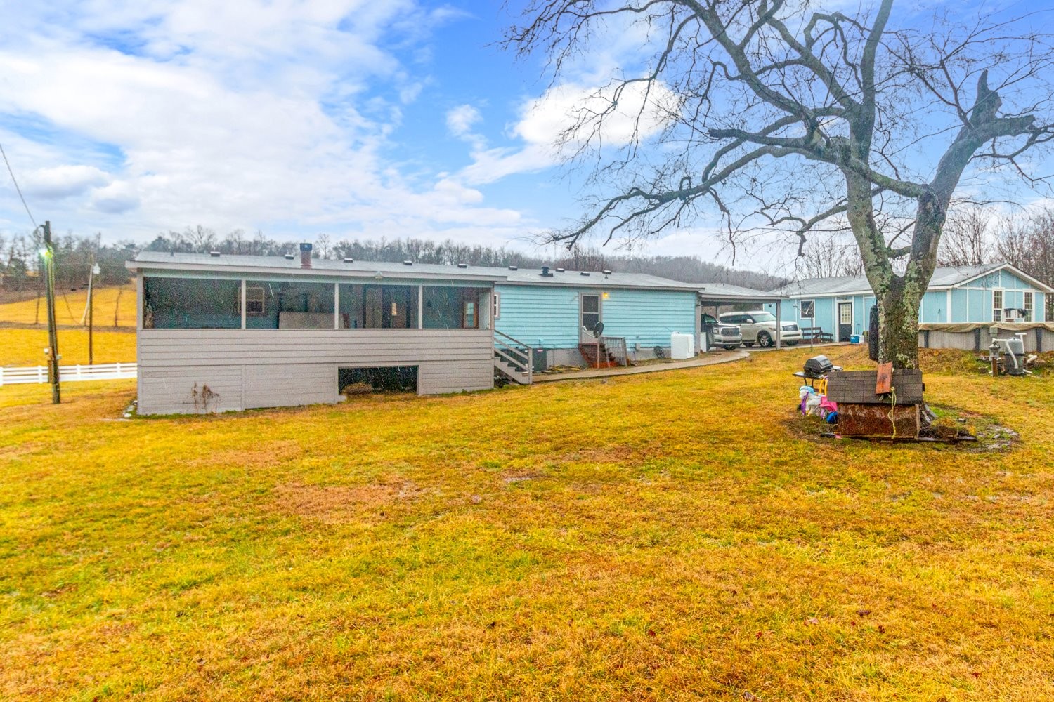 570 Coop Rd