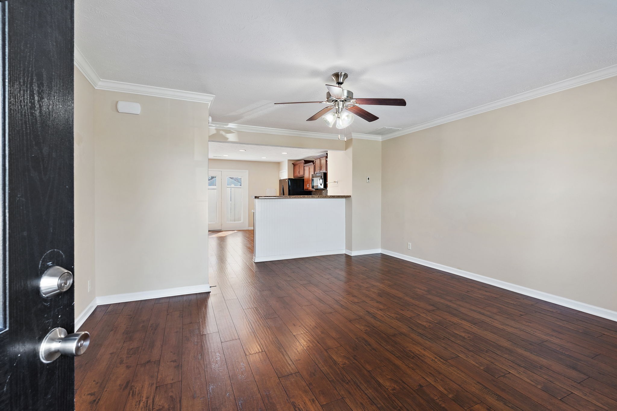 1420 Orange Ct