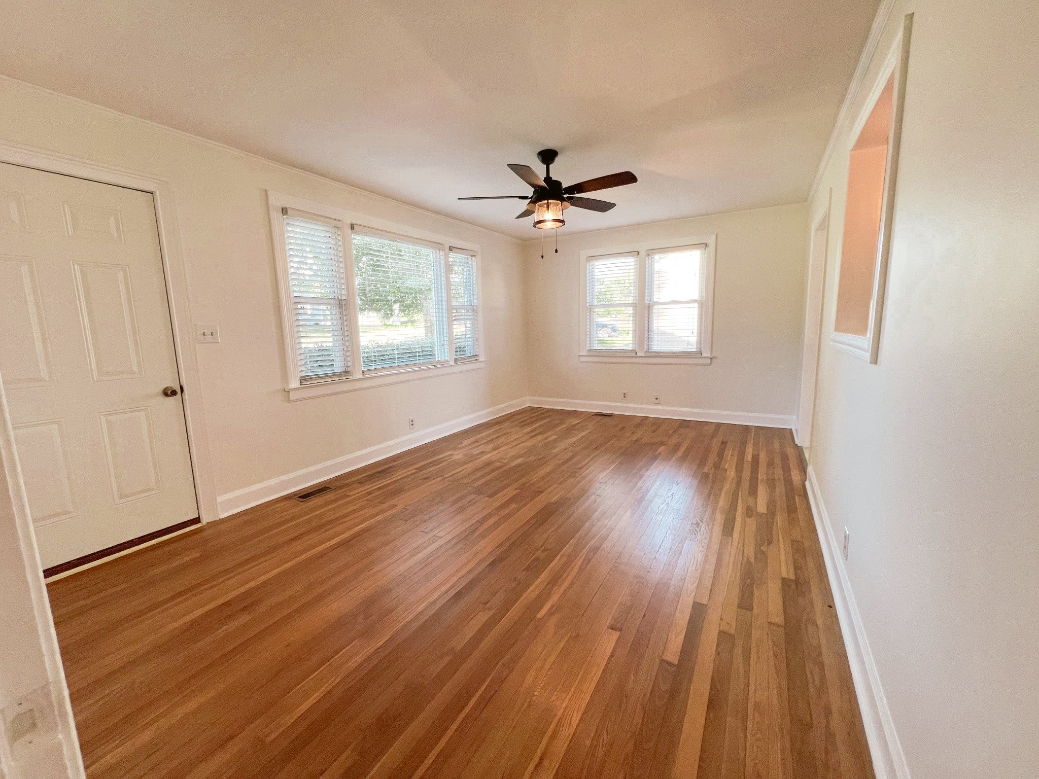 200 S Meadow Cir