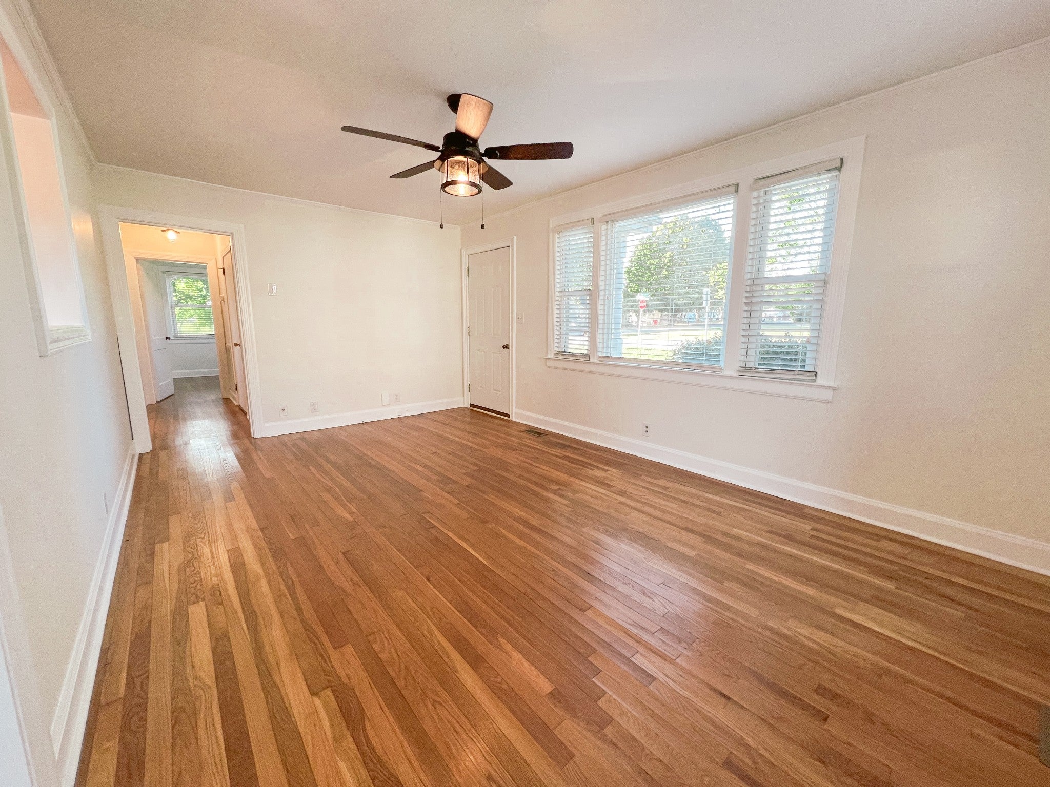 200 S Meadow Cir