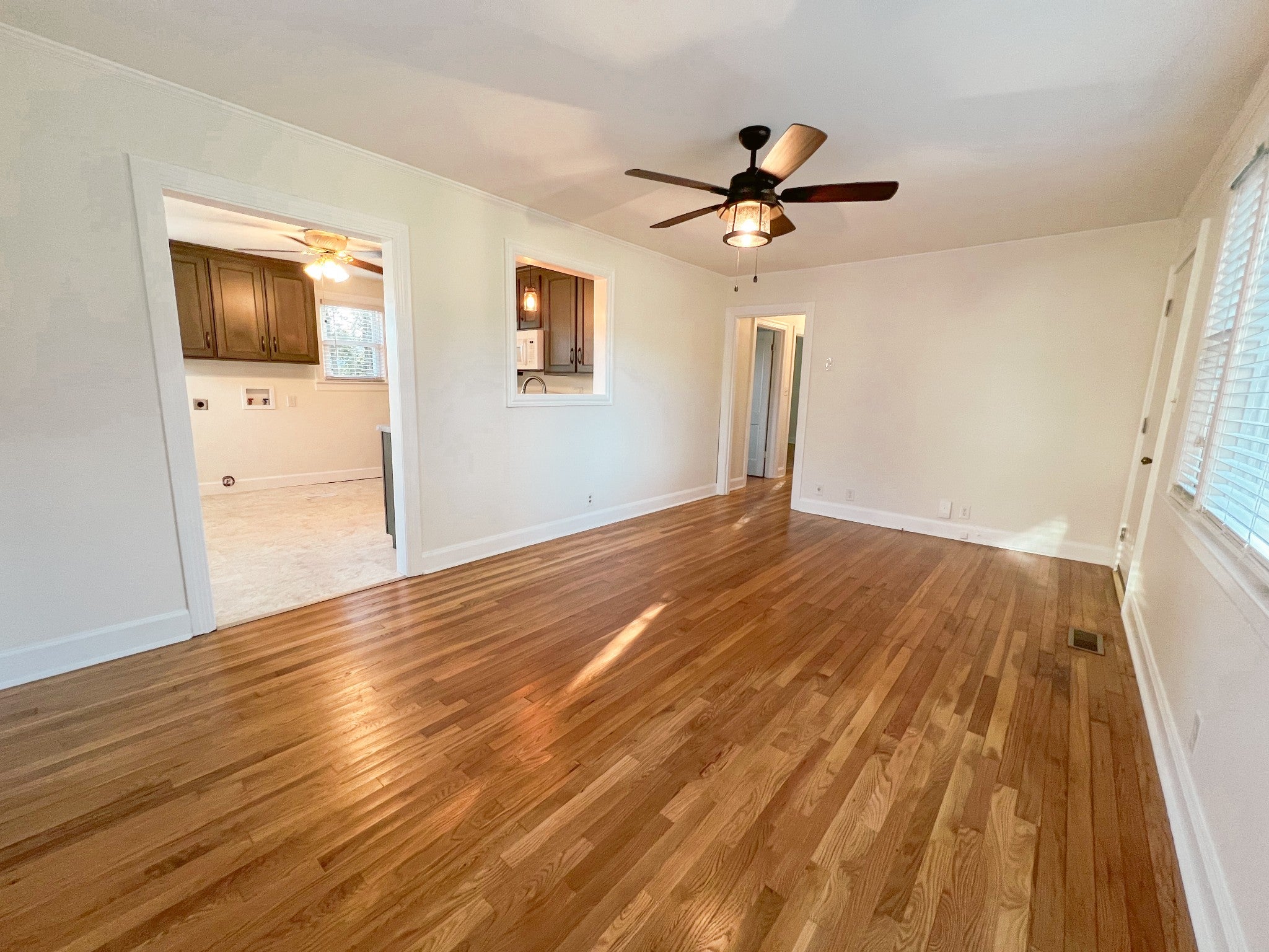 200 S Meadow Cir