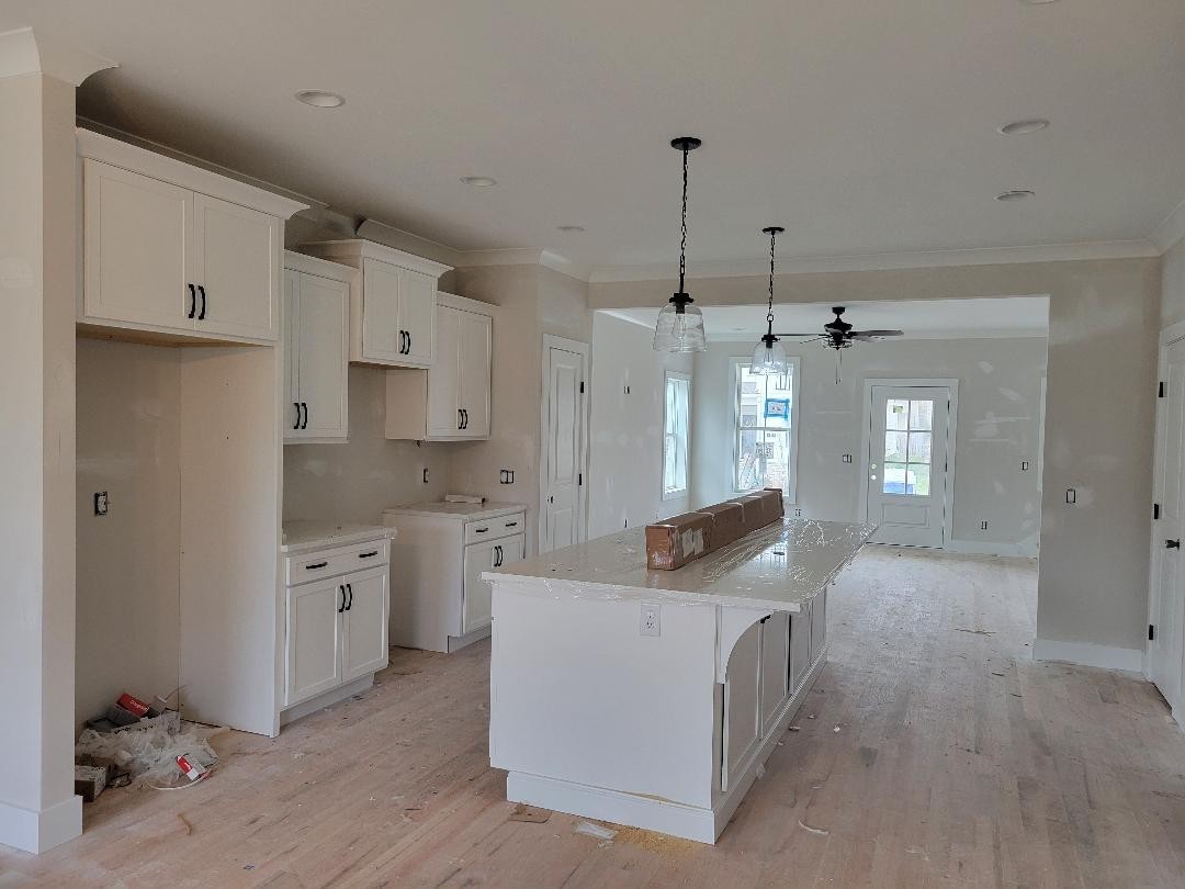 4805 Kintore Dr
