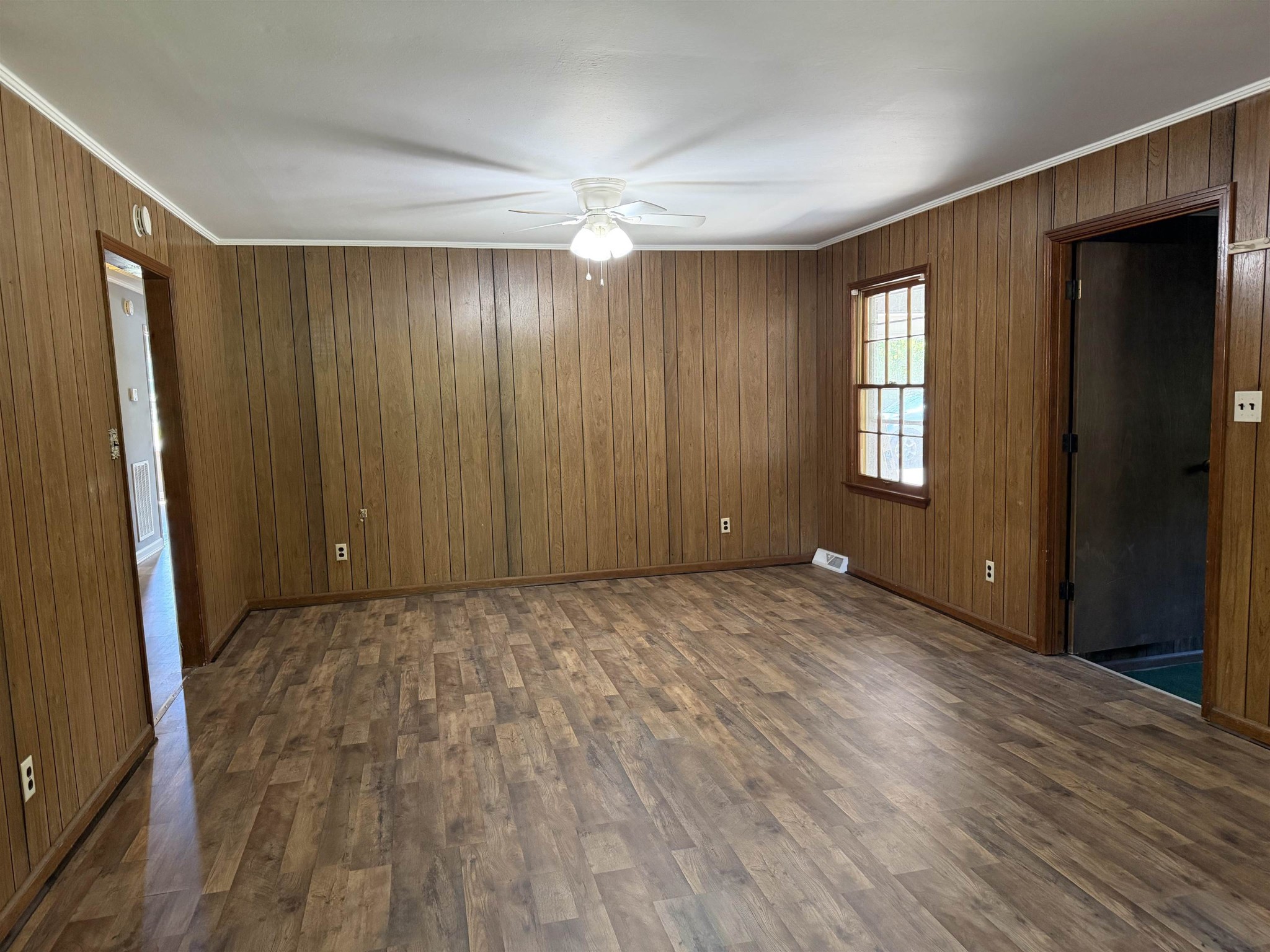 420 BARKER DR