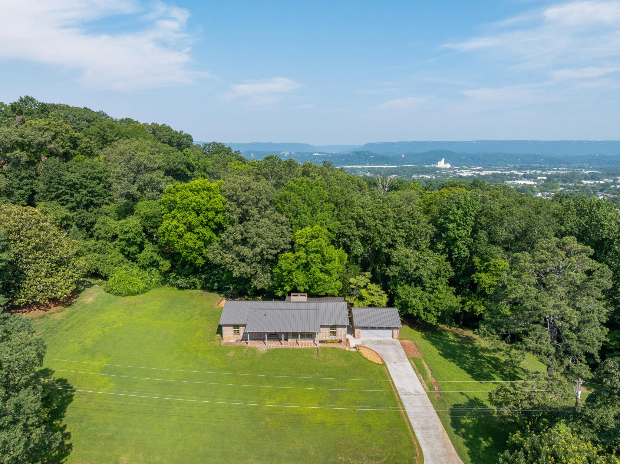 2411 Woolson Road
