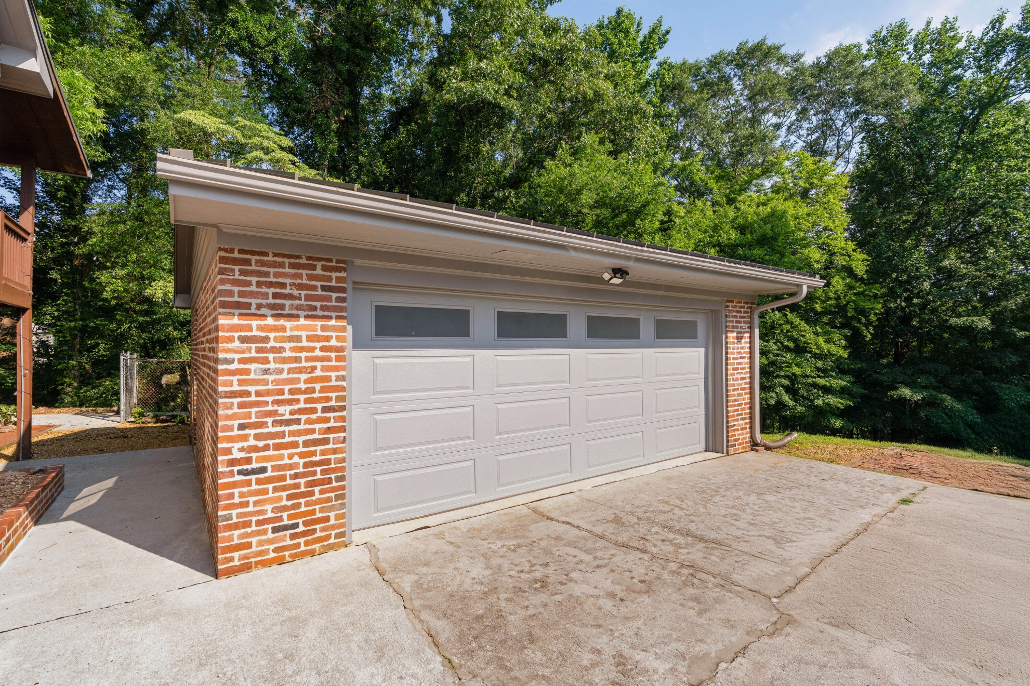 2411 Woolson Road