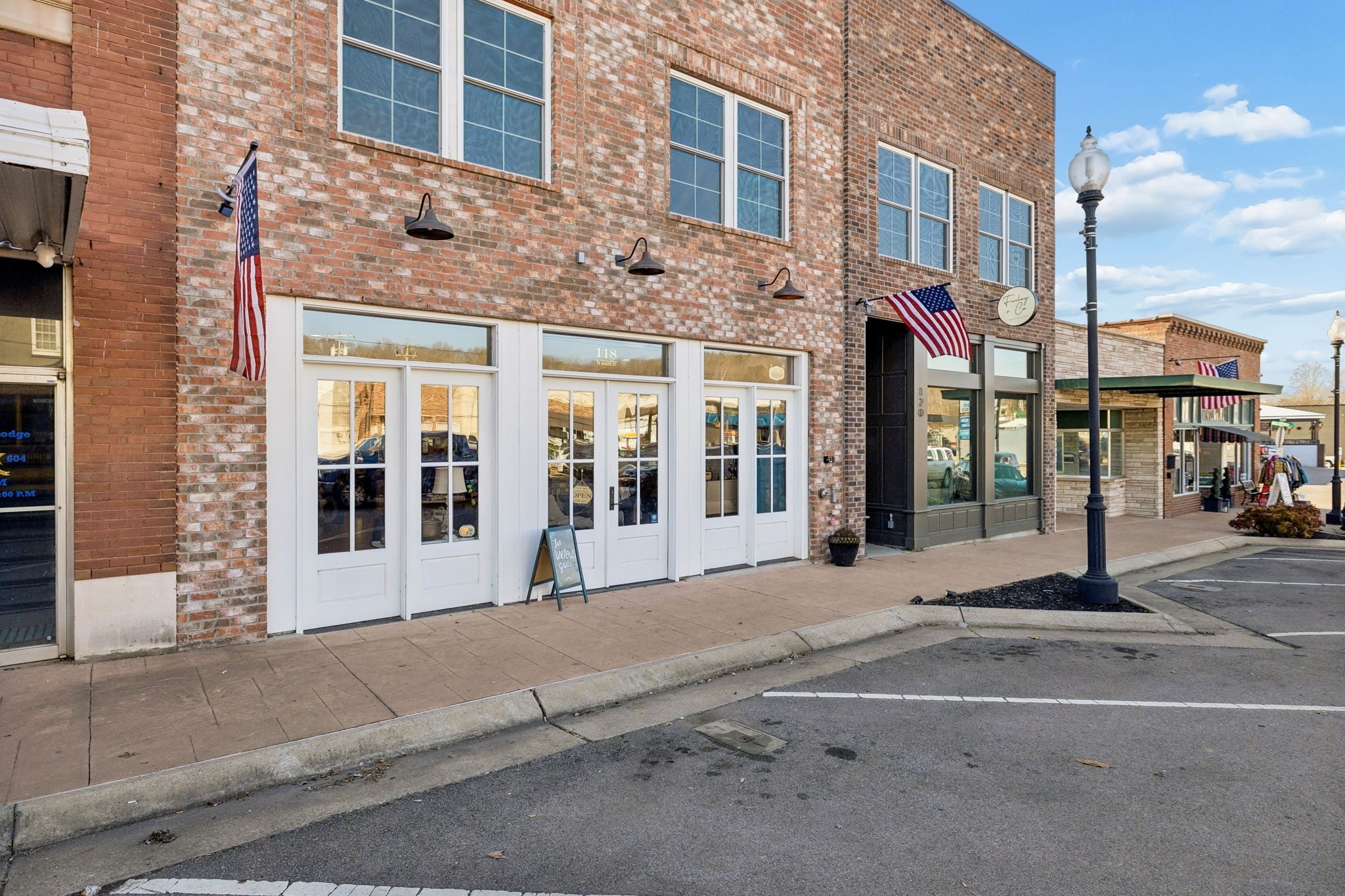 118 N Main St C