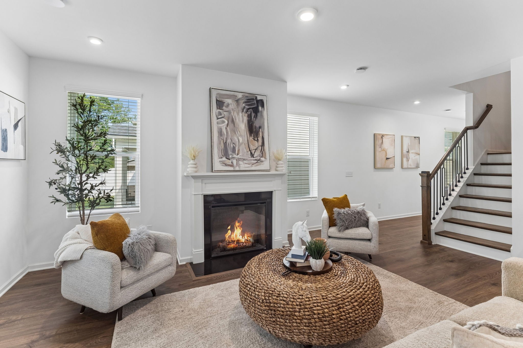 5388 Bellflower Hls