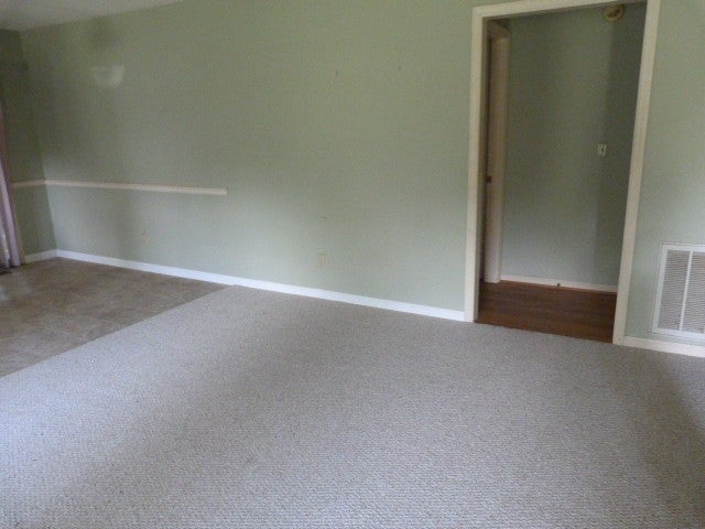 127 Bradbury Ct