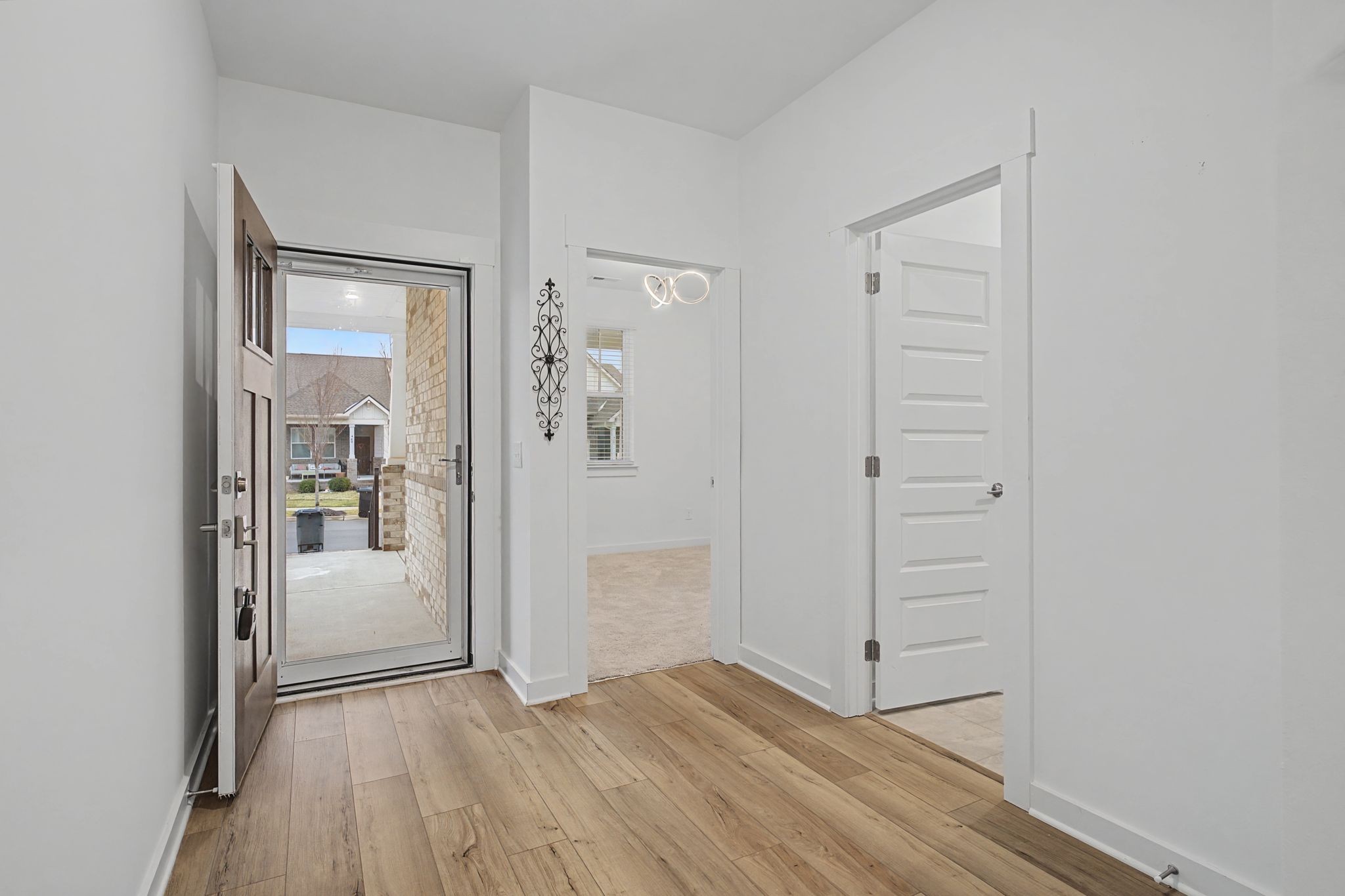 461 Golden Meadow Ln