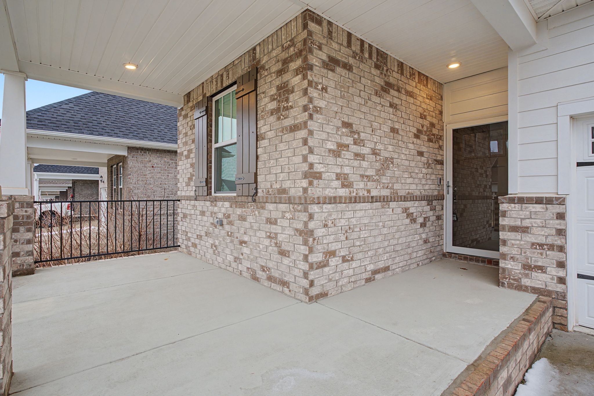 461 Golden Meadow Ln