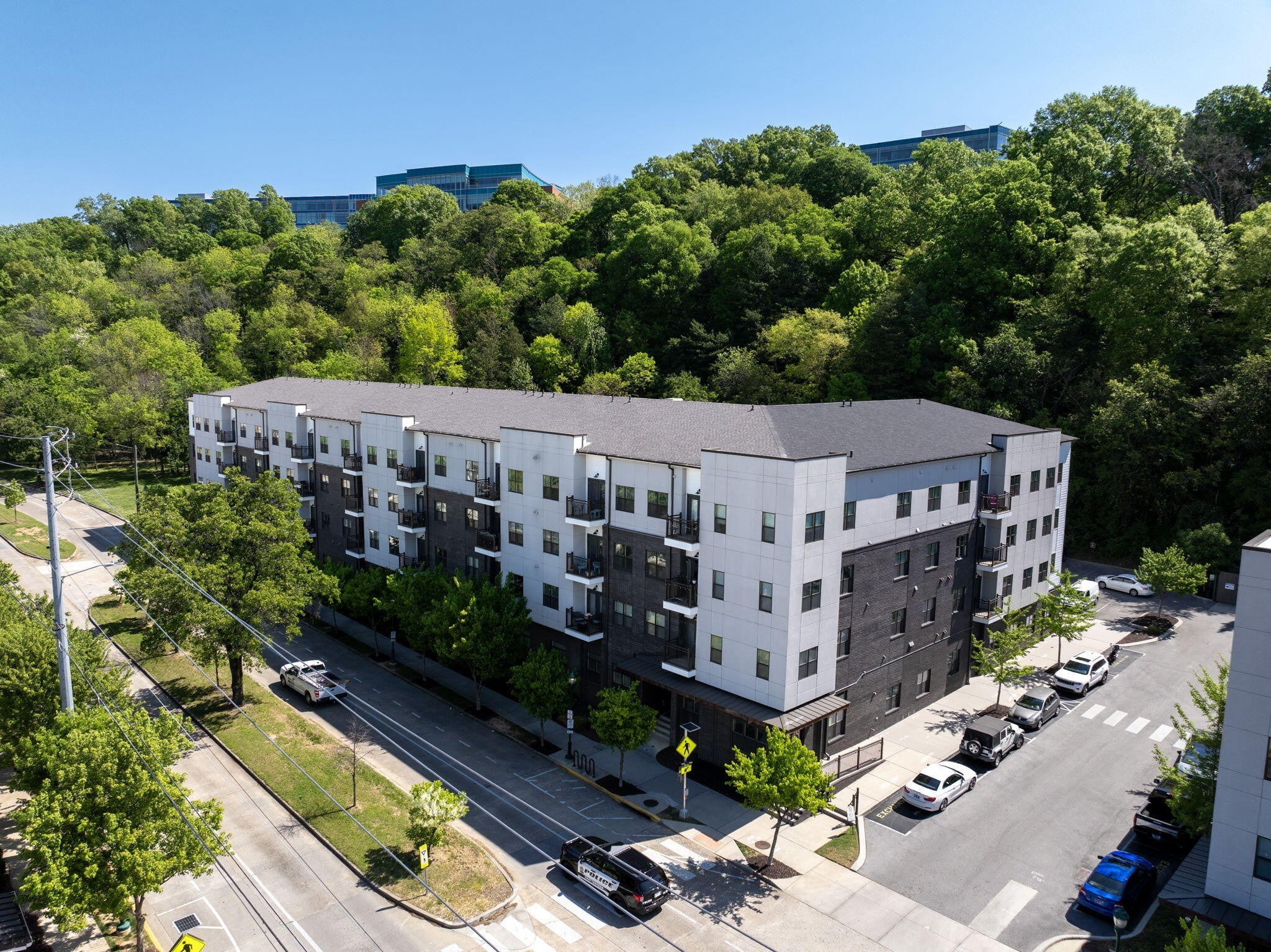 782 Riverfront Parkway 208