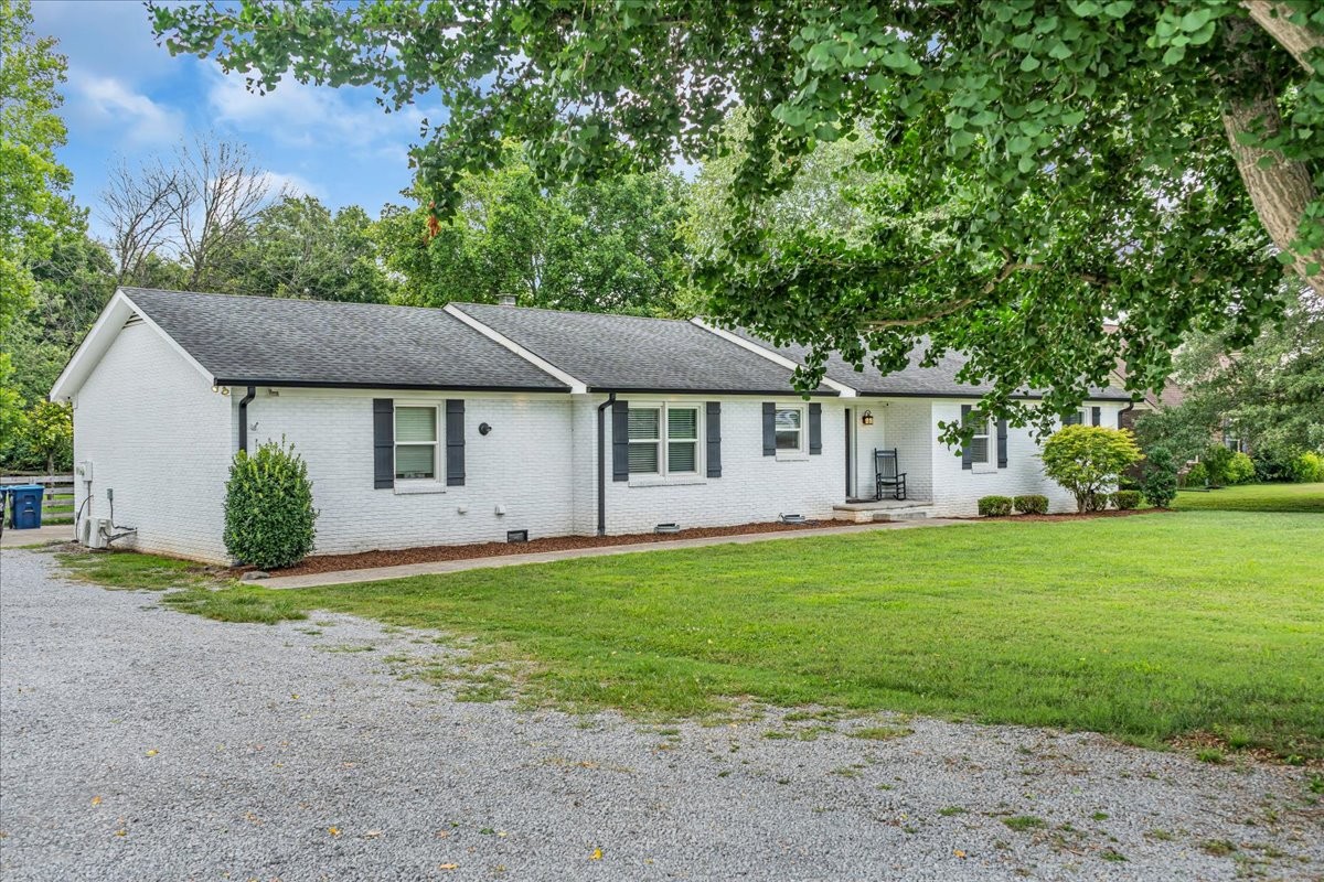 751 Rucker Ln