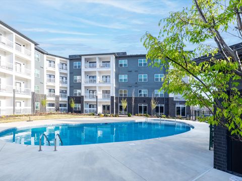 1540 Lebanon Pike 407 Nashville TN 37210