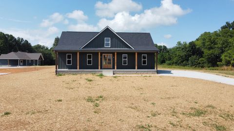 33 Evans Rd Winchester TN 37398