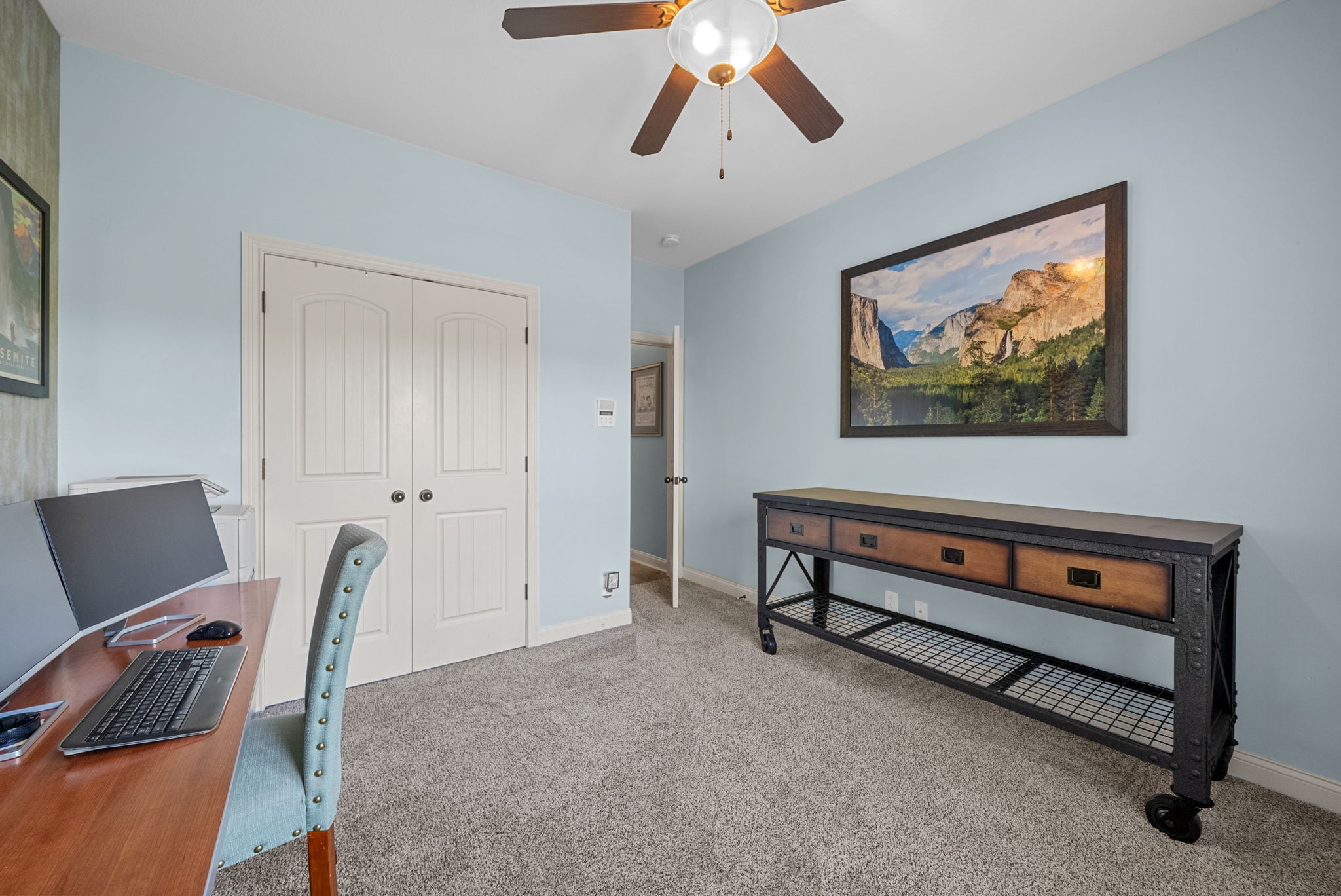 Clarksville, Tennessee 37043, United States, 4 Bedrooms Bedrooms, ,4 BathroomsBathrooms,Residential,Pending,204403