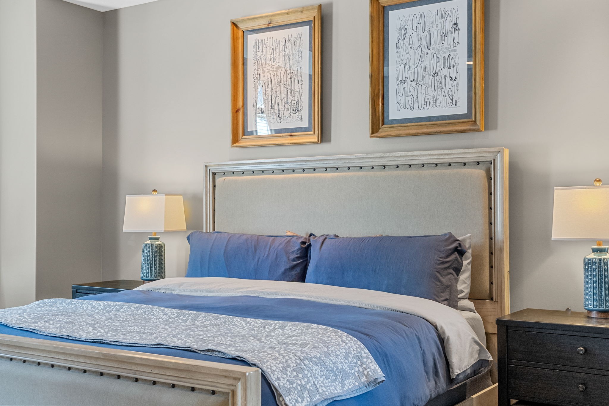 Clarksville, Tennessee 37043, United States, 4 Bedrooms Bedrooms, ,4 BathroomsBathrooms,Residential,Pending,204403