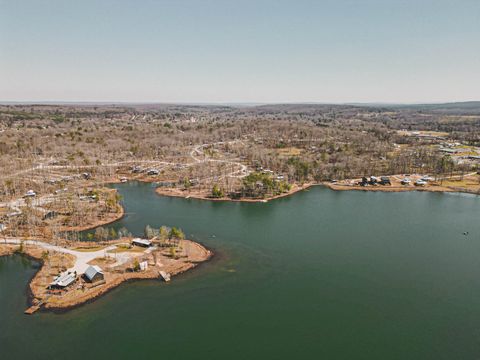 25 Heron Cir Tracy City TN 37387