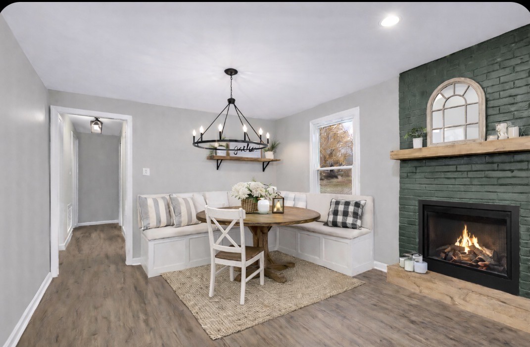 2525 Jarrell Ridge Rd