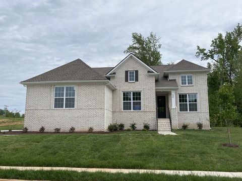 608 Lyndhurst Court Clarksville TN 37043