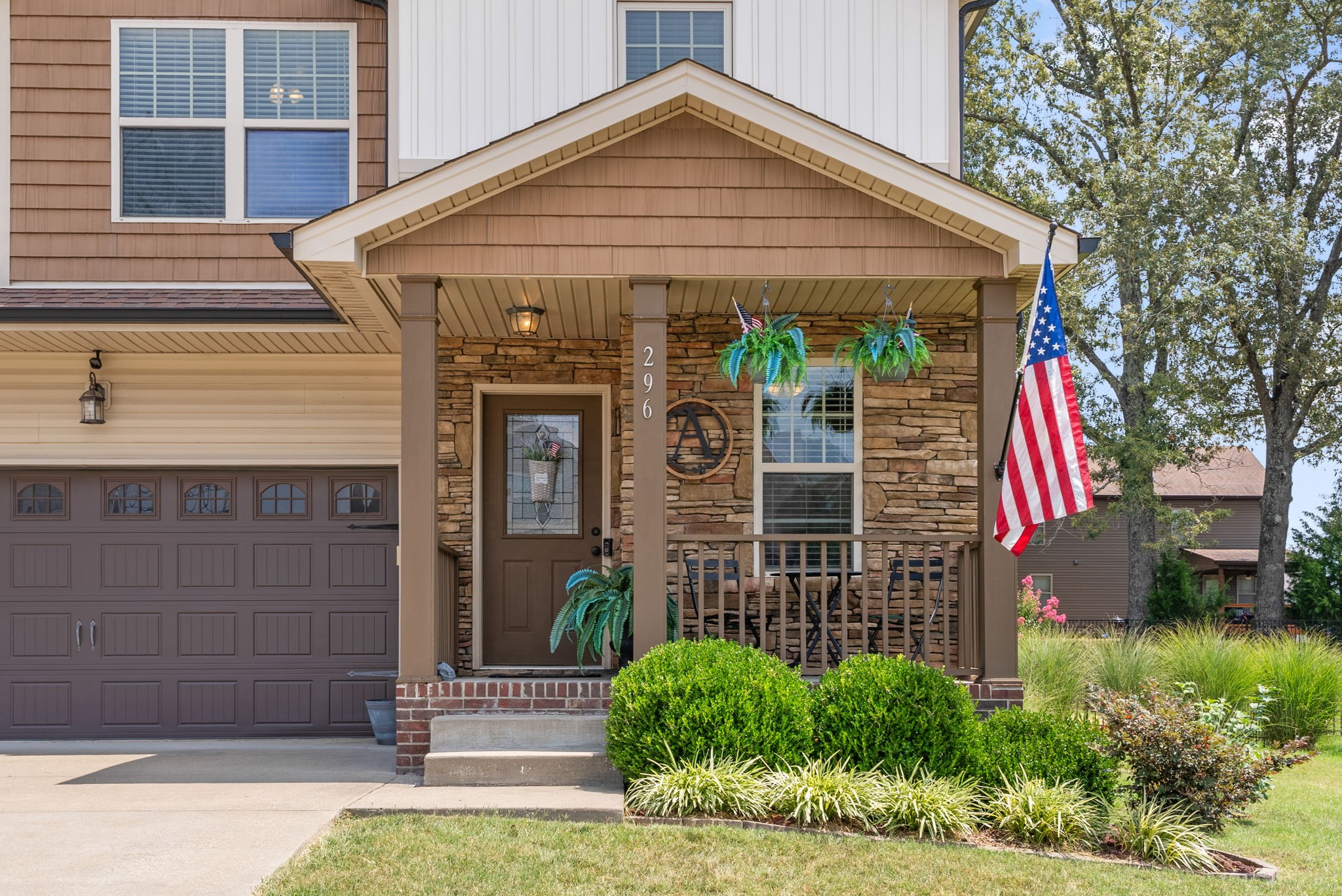 296 Ivy Bend Cir