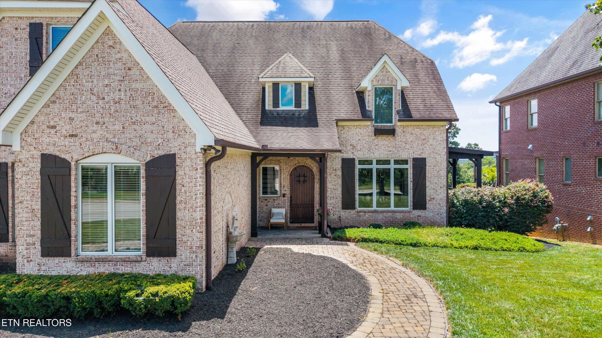 2321 Mystic Ridge Rd