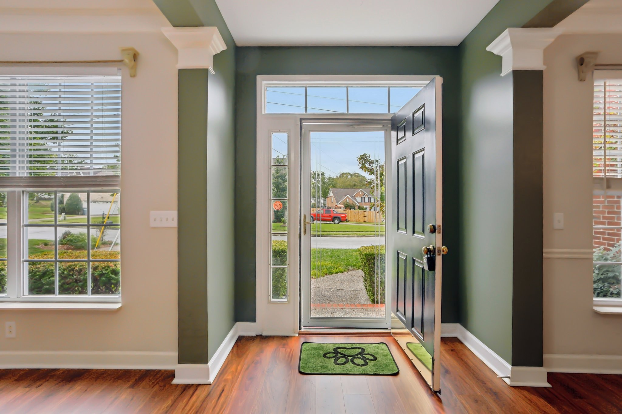 1320 Autumn Springs Ln