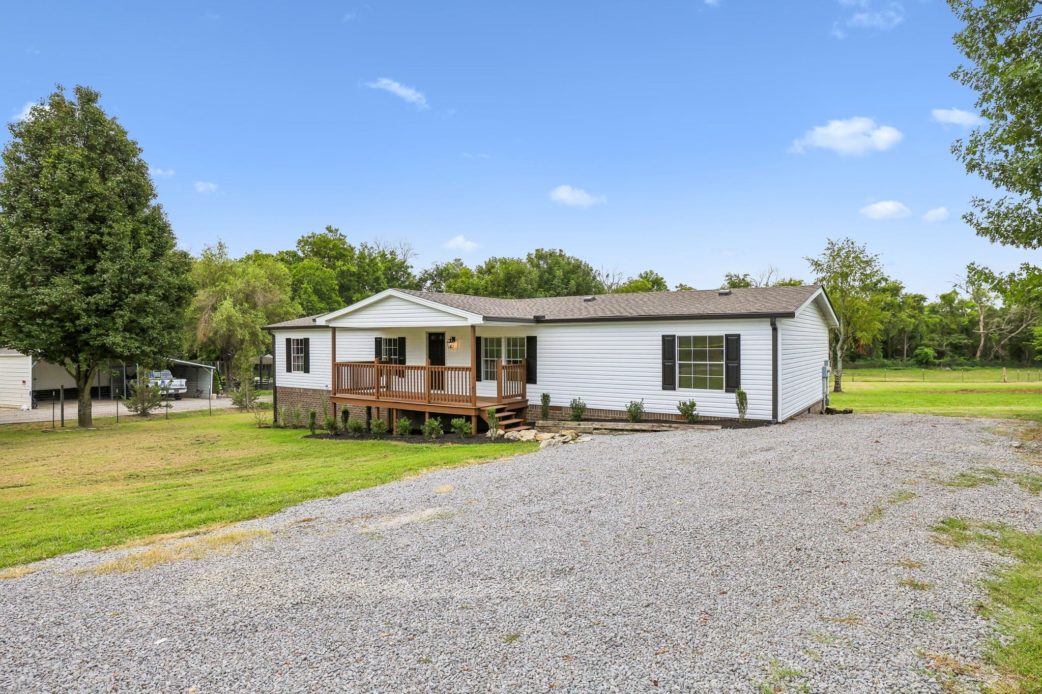 3003 Quarry Rd