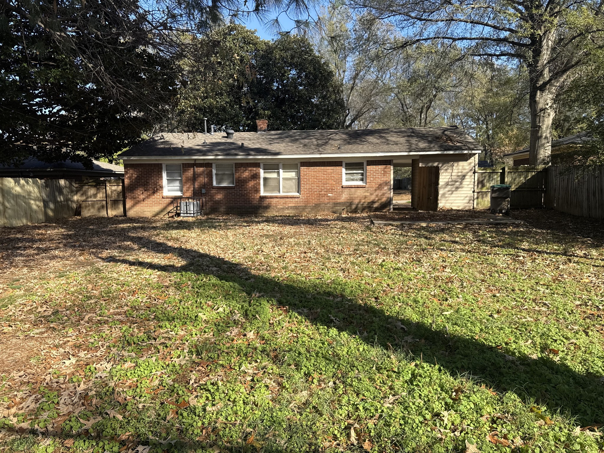 3687 Bedford Ln