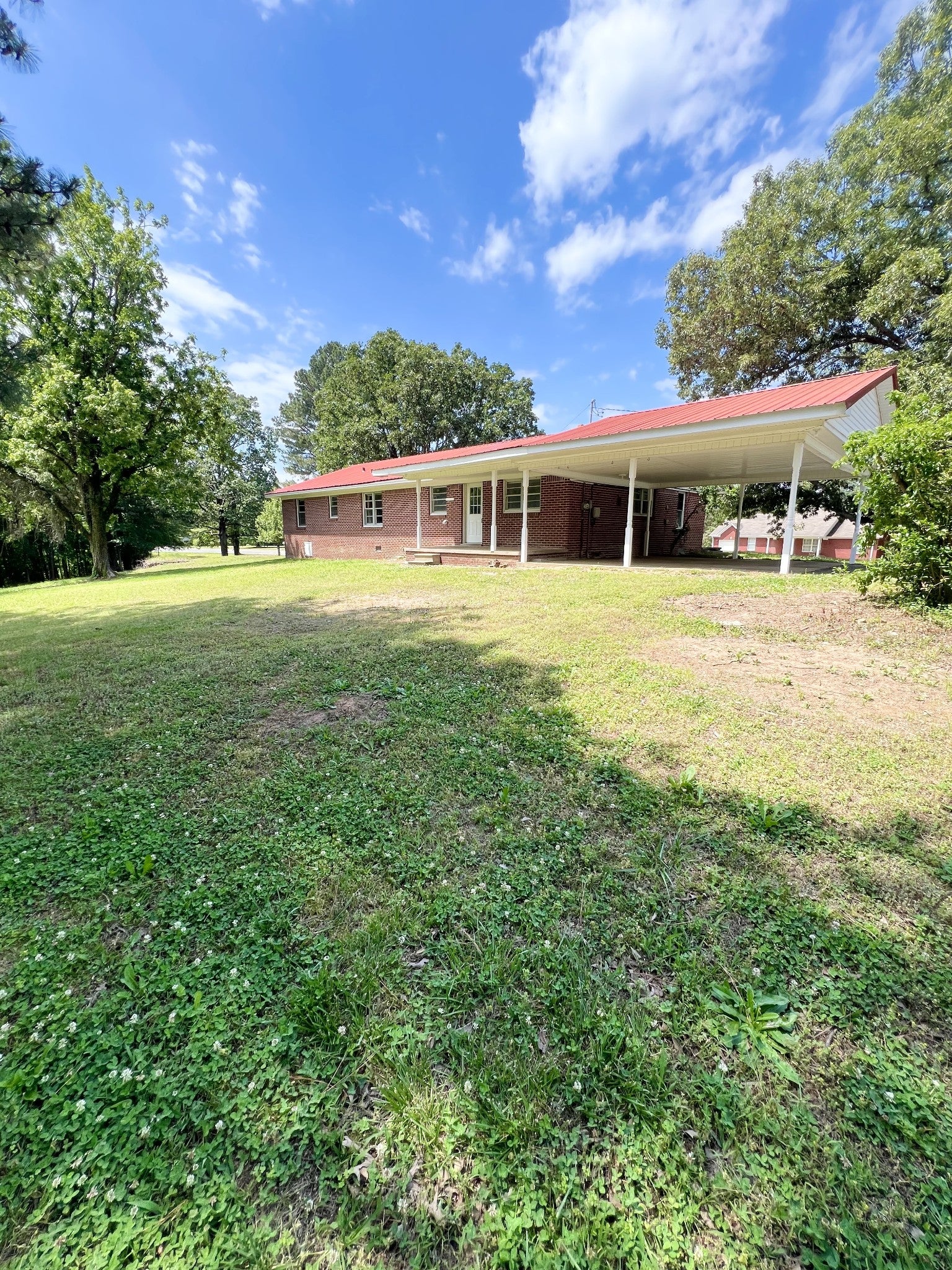 1155 S Main St