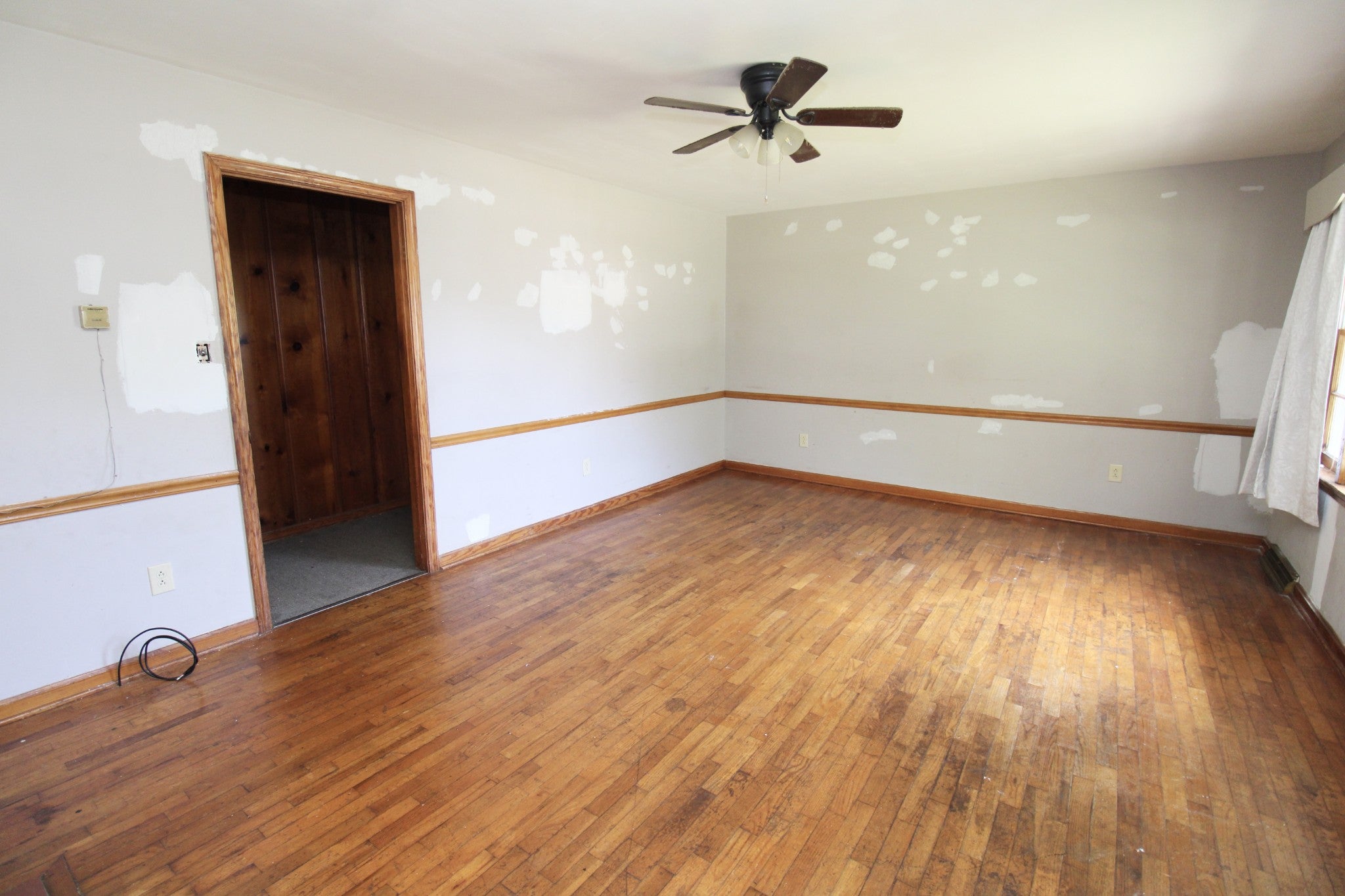 1155 S Main St