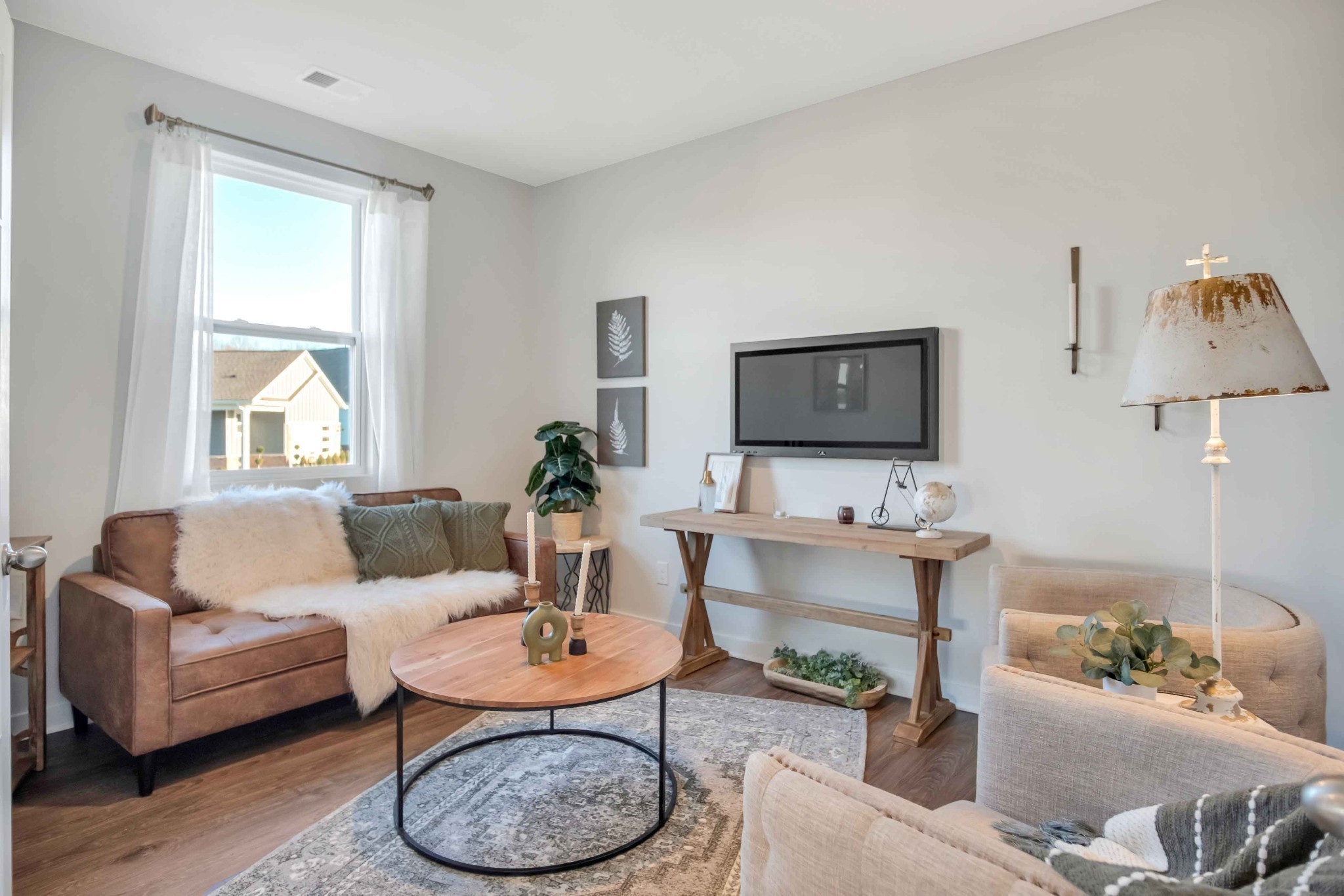 2192 Holmesburg Pvt Circle