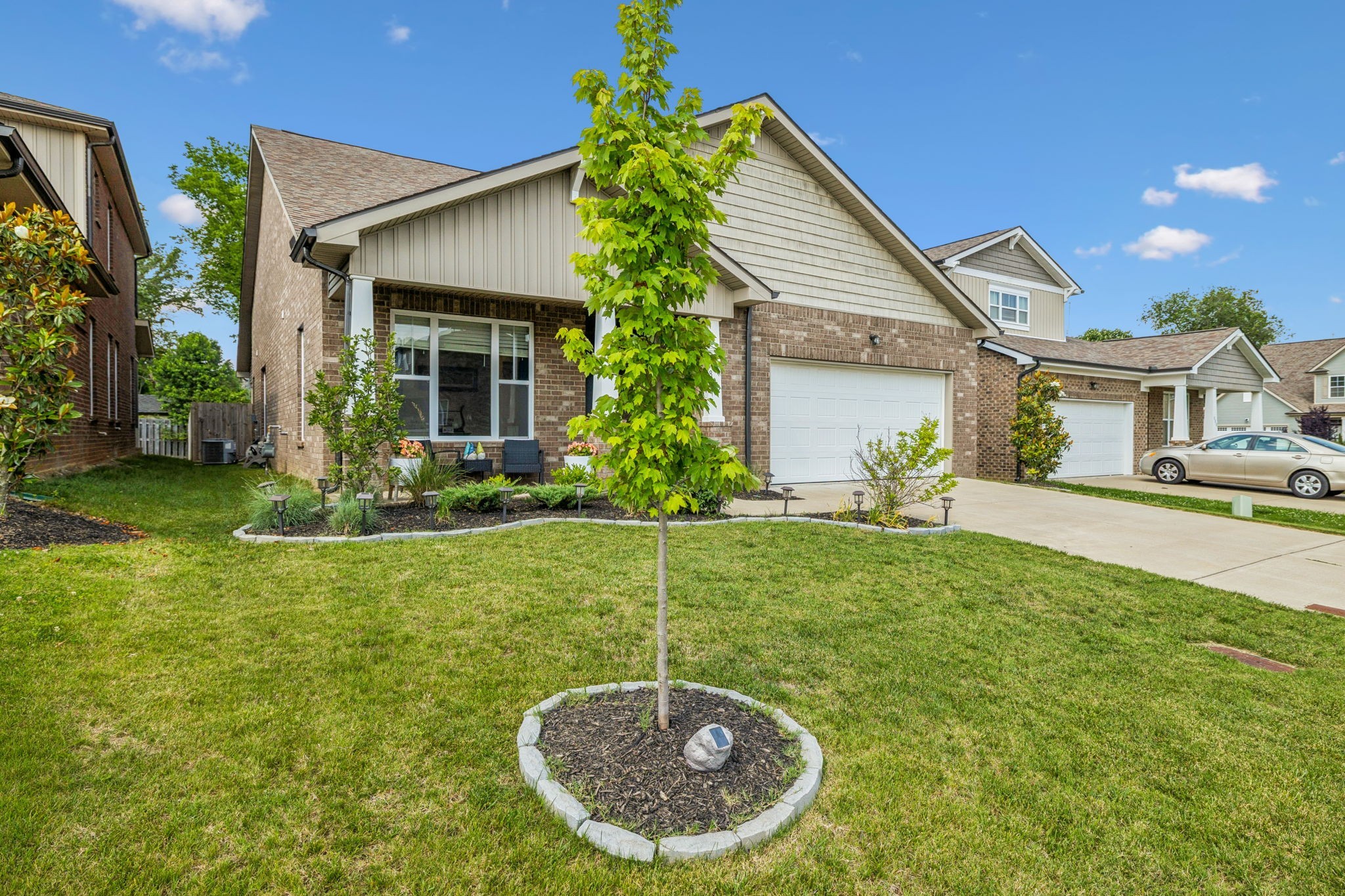 802 Carnation Dr