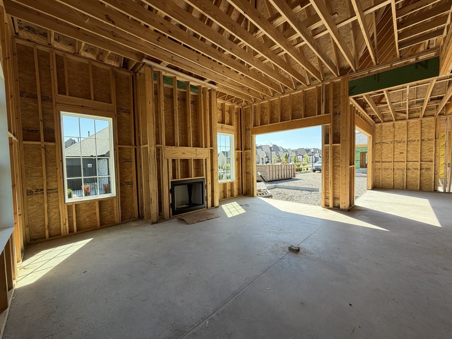 404 Flag Court