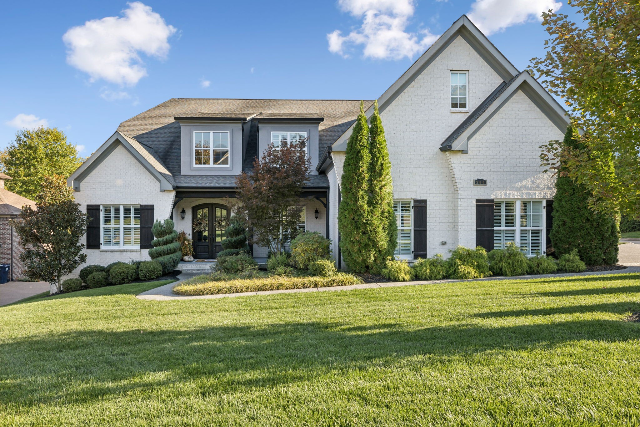 300 Belle Vista Ct