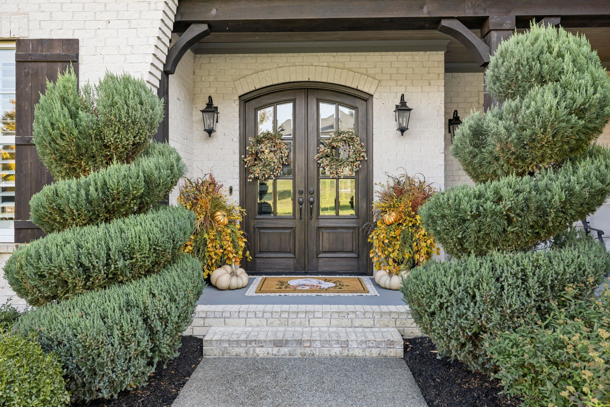 300 Belle Vista Ct