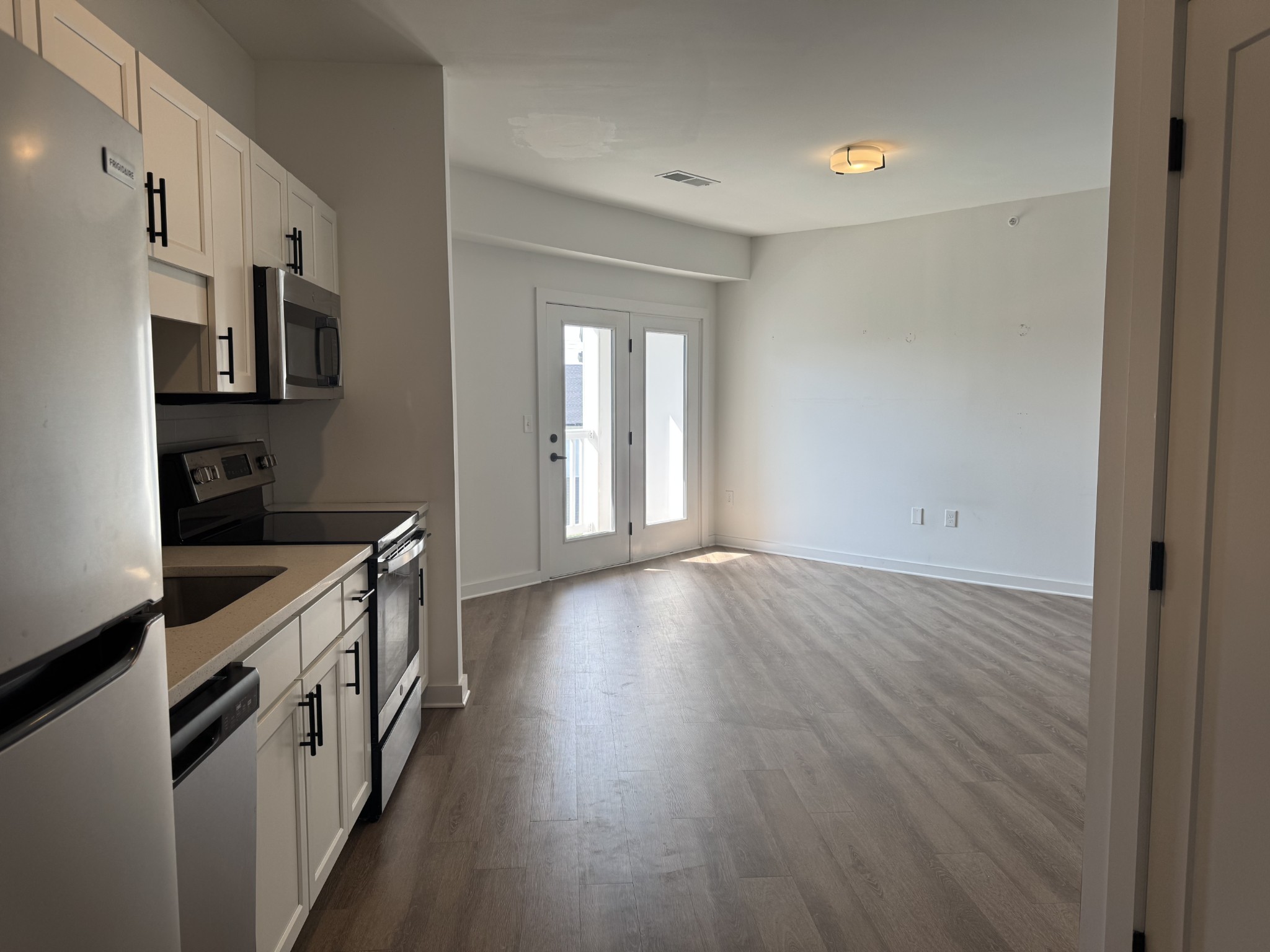 1540 Lebanon Pike 406